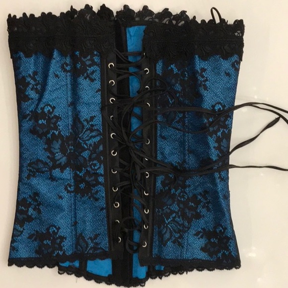 Fredericks of Hollywood.   New without tag - Picture 2 of 5